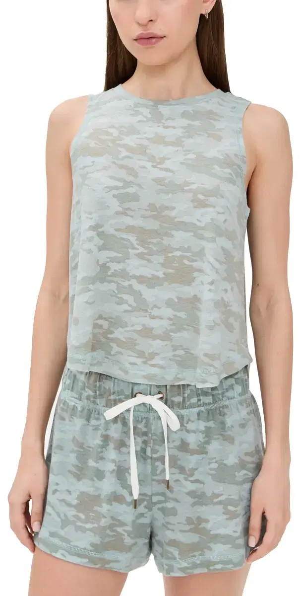 tar eeker hortie Pajama et Ferm Camo