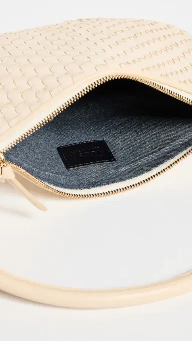 Clare V. Clare V. Petit Moyen Messenger Creme Woven One Size | Thumbnail 6