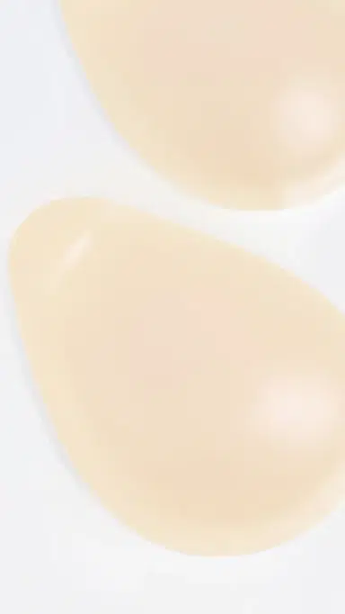 Bristols 6 Nippies Teardrop Skin Covers Creme One Size | Thumbnail 4