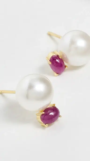 SHASHI Nava Stud Earrings Pearl One Size | Thumbnail 4