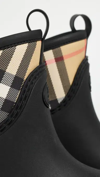 Burberry Marsh Stamp Low Boots | Thumbnail 6