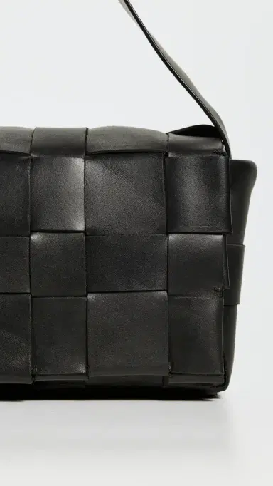 St. Agni Woven Envelope Mini Tote Black One Size | Thumbnail 5