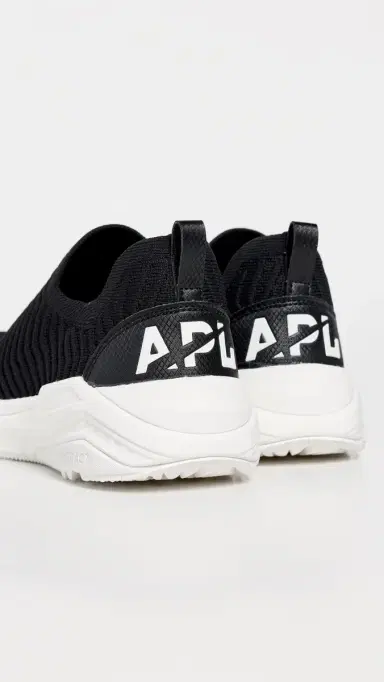 APL TechLoom Traveler Sneakers Black/ | Thumbnail 4 APL TechLoom Traveler Sneakers Black/ | Thumbnail 4
