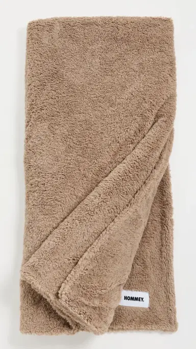 Hommey Faux Fur Blanket Warm Grey One Size | Thumbnail 2