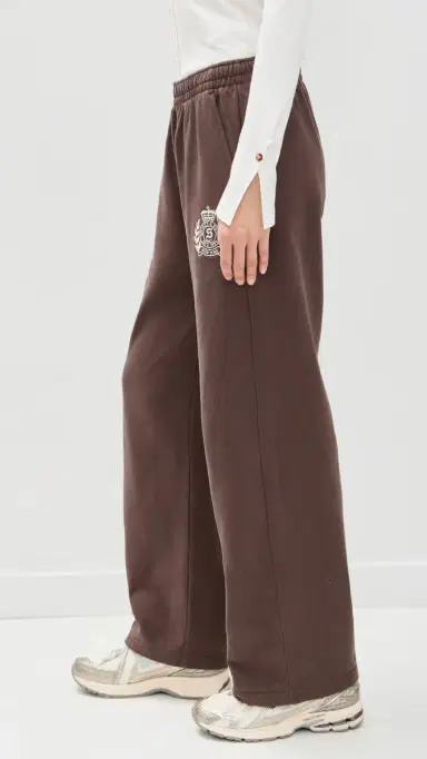 Sporty & Rich NY Crest Embroidered Wide Sweatpants Chocolate | Thumbnail 5 Sporty & Rich NY Crest Embroidered Wide Sweatpants Chocolate | Thumbnail 5