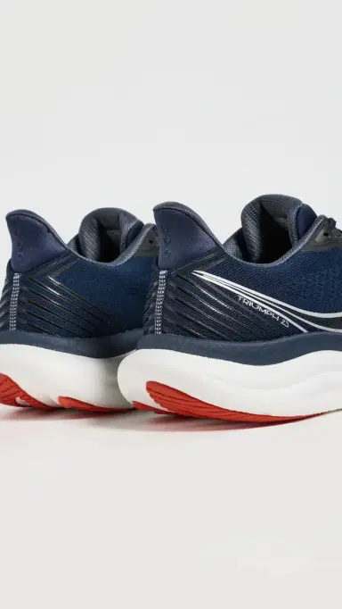 SAUCONY Triumph 23 Sneakers | Thumbnail 3