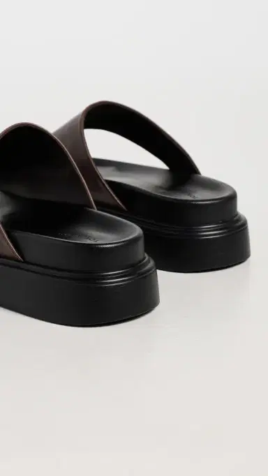 Tony Bianco Jazzy Toe Loop Sandals Choc Vintage | Thumbnail 4