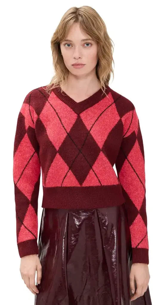LE BOP Rae Arglye V Neck weater Burgundy Combo