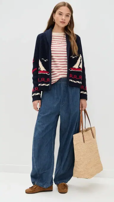 THE GREAT. The Sailboat Lodge Cardigan Dark Navy | Thumbnail 5 THE GREAT. The Sailboat Lodge Cardigan Dark Navy | Thumbnail 5