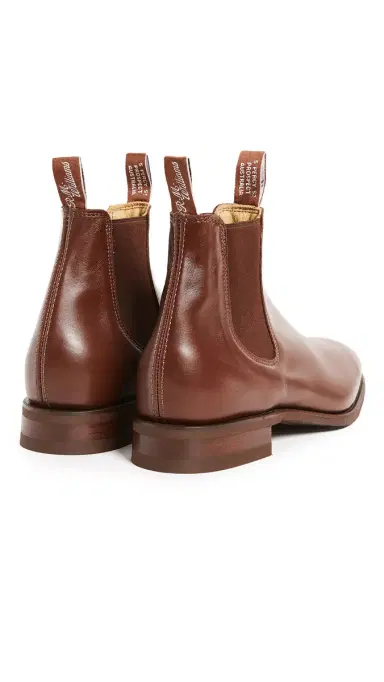 R.M. Williams R. M. Williams Comfort Leather Chelsea Boots | Thumbnail 4
