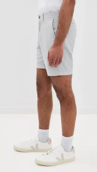 Faherty Essential Chino Shorts 7 Rain Cloud 38 | Thumbnail 4 Faherty Essential Chino Shorts 7 Rain Cloud 38 | Thumbnail 4