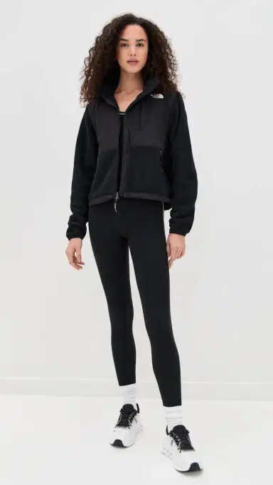 The North Face Women's Retro Denali Jacket TNF Black M | Thumbnail 5