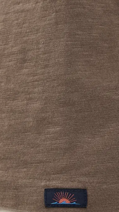 Faherty Sunwashed Pocket Tee Island Brown | Thumbnail 6