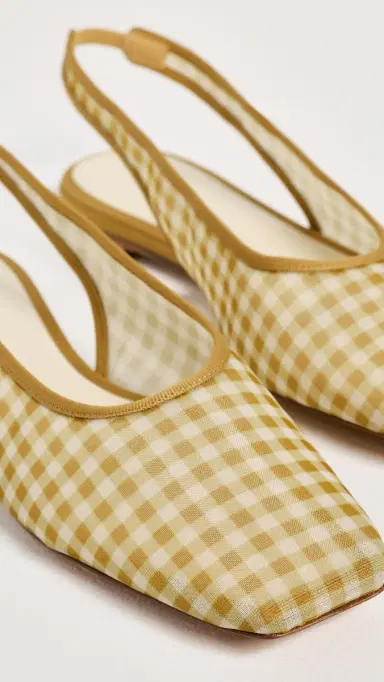 Vince Daphne II Flats Desert Sand | Thumbnail 6