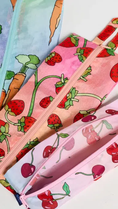 BAGGU 3D Zip Set Carrots & Berries One Size | Thumbnail 5