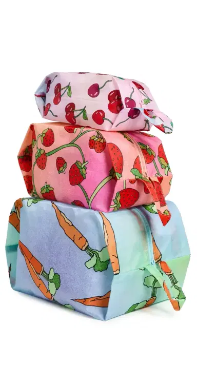 BAGGU 3D Zip Set Carrots & Berries One Size | Thumbnail 1