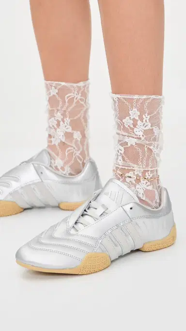 Adidas Taekwondo Mei Elite Sneakers Silver Met/Grey One/Gum 3 6 | Thumbnail 3