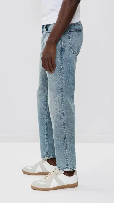 Madewell Relaxed Taper Jeans Somers Wash 30 | Thumbnail 4