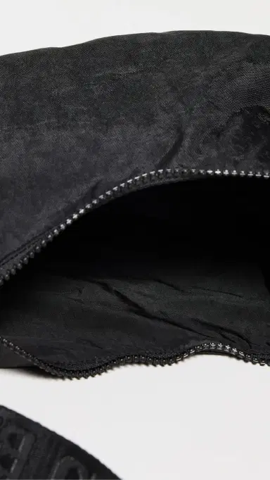 BAGGU Small Nylon Crescent Bag Black One Size | Thumbnail 6 BAGGU Small Nylon Crescent Bag Black One Size | Thumbnail 6