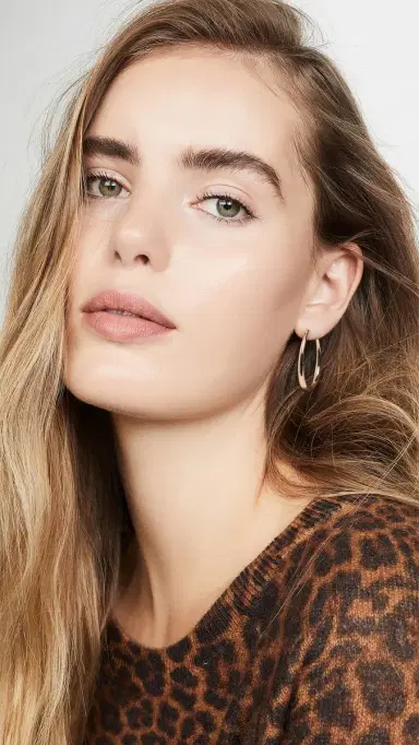 Shashi Ovale Hoops | Thumbnail 3