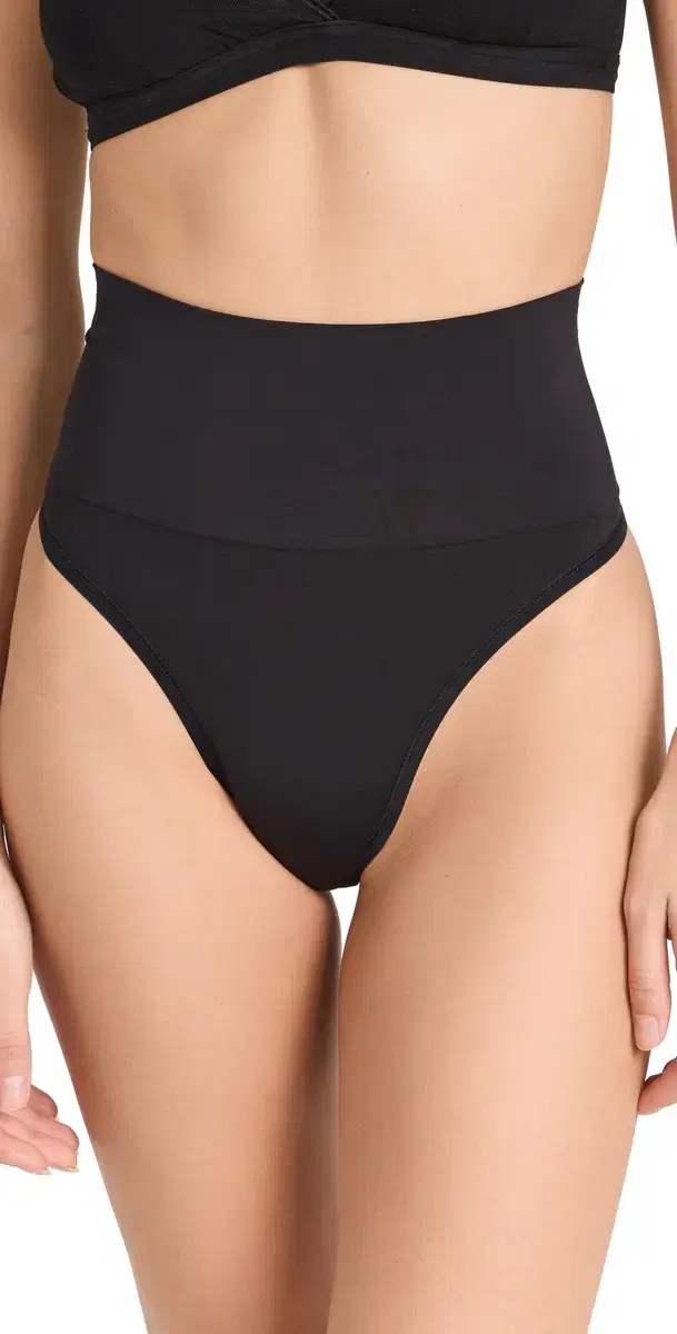 Hug Me Mid Rise Thong Black
