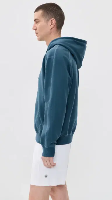 REIGNING CHAMP Midweight Terry Standard Hoodie Bermuda | Thumbnail 4 REIGNING CHAMP Midweight Terry Standard Hoodie Bermuda | Thumbnail 4