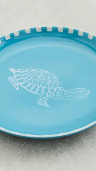 Carolina K Handpainted Turtle Appetizer Plate Blue One Size | Thumbnail 4
