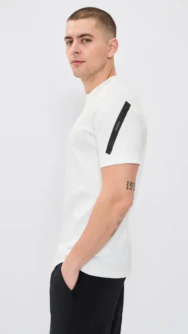 Adidas Z. N.E. Tee White M | Thumbnail 4 Adidas Z. N.E. Tee White M | Thumbnail 4