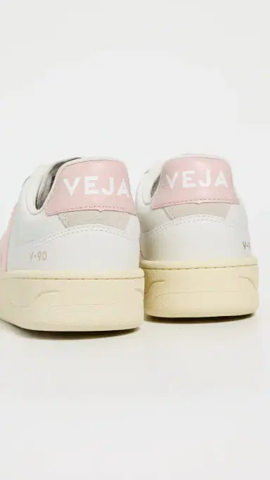 Veja V-90 Sneakers | Thumbnail 4 Veja V-90 Sneakers | Thumbnail 4