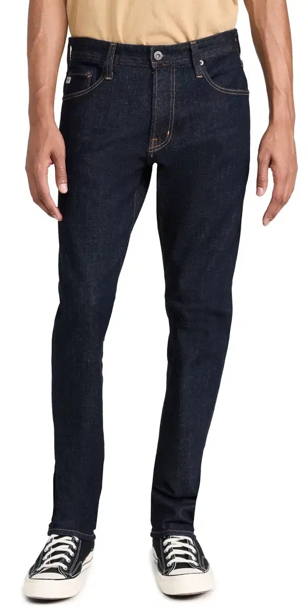 Everett Slim Straight Jeans  Crucial