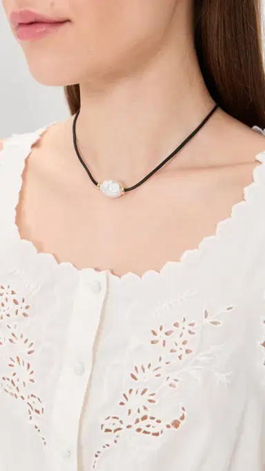 BaubleBar Antonia Pearl Necklace Black One Size | Thumbnail 3