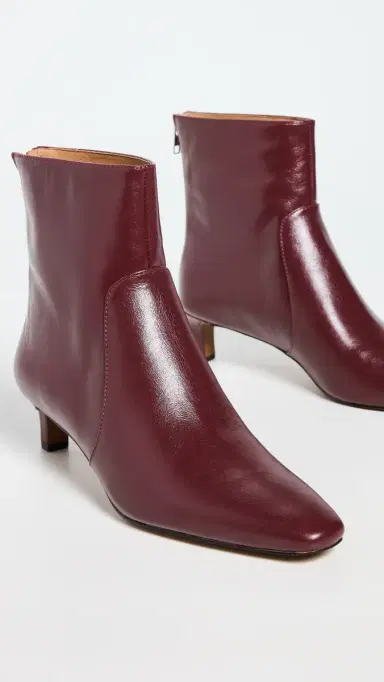 Madewell The Dimes Kitten Heel Boot In Crinkle Leather | Thumbnail 5 Madewell The Dimes Kitten Heel Boot In Crinkle Leather | Thumbnail 5