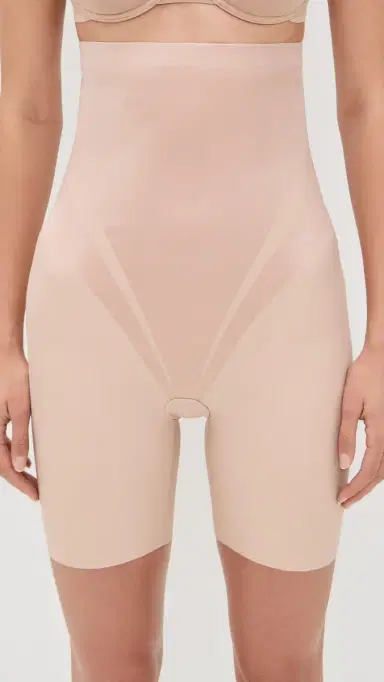 Spanx High-Waisted Mid-Thigh Shorts Champagne Beige M | Thumbnail 2