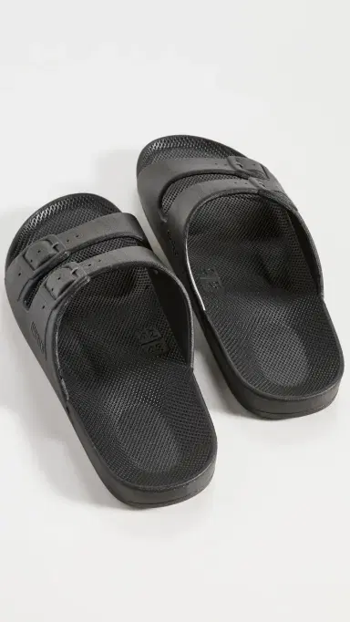 Freedom Moses Two Band Unisex Slides Black W 8-9 | Thumbnail 3