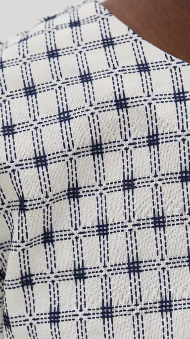LE BOP Lillian Cropped Blouse Dobby | Thumbnail 6 LE BOP Lillian Cropped Blouse Dobby | Thumbnail 6