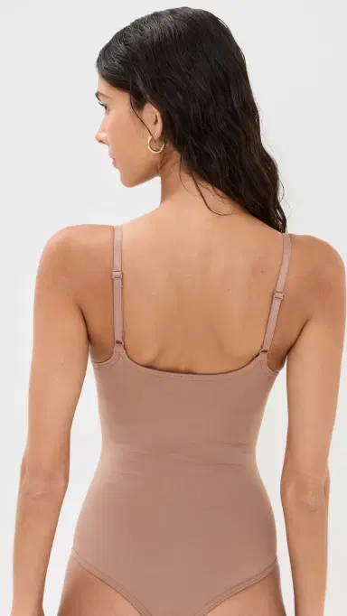 Spanx SPANXsculpt Seamless Power Thong Bodysuit Cafe au Lait M | Thumbnail 3 Spanx SPANXsculpt Seamless Power Thong Bodysuit Cafe au Lait M | Thumbnail 3