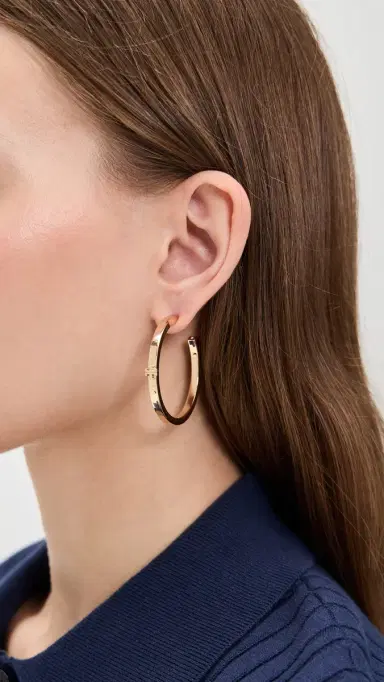 Tory Burch Thin Icon Hoop Earrings Tory Gold One Size | Thumbnail 3