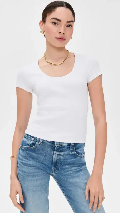 L'AGENCE Brynlee Short Sleeve Scoop Neck Tee White | Thumbnail 2 L'AGENCE Brynlee Short Sleeve Scoop Neck Tee White | Thumbnail 2