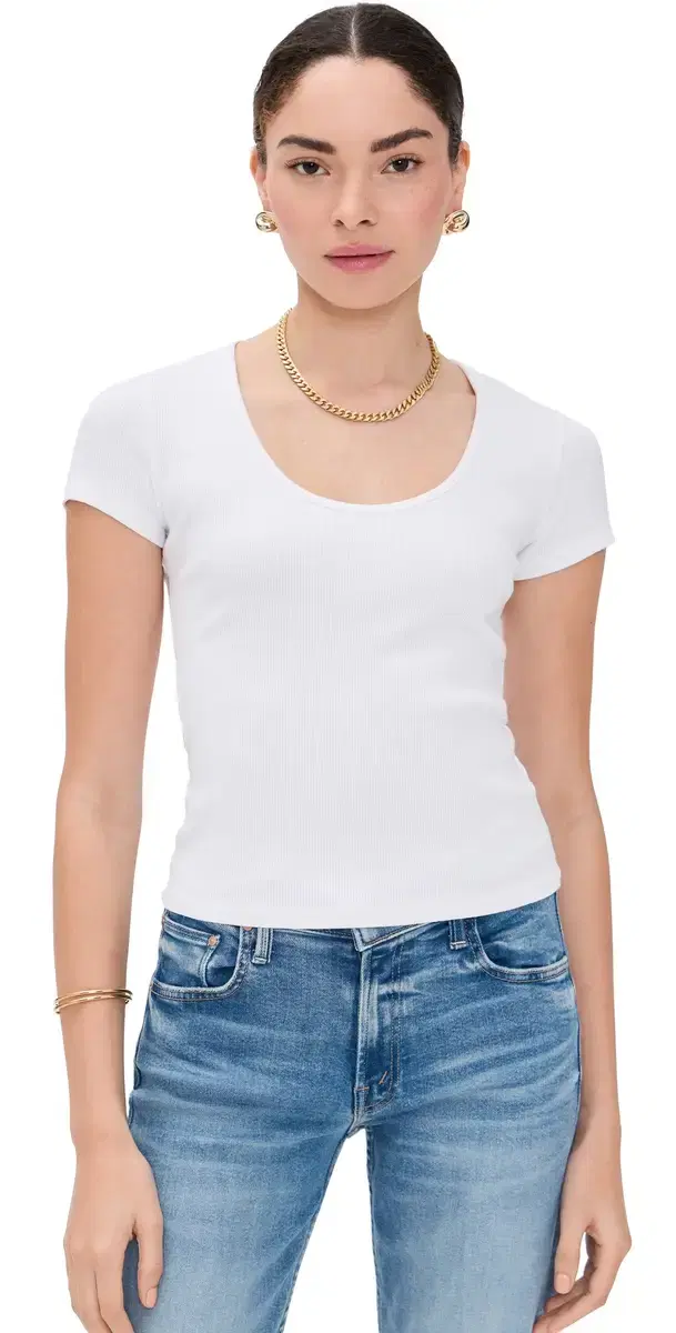 Brynlee Short Sleeve Scoop Neck Tee White