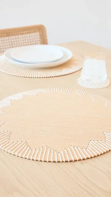 Kim Seybert Dream Weaver Placemat Set of 4 Natural/White One Size | Thumbnail 2