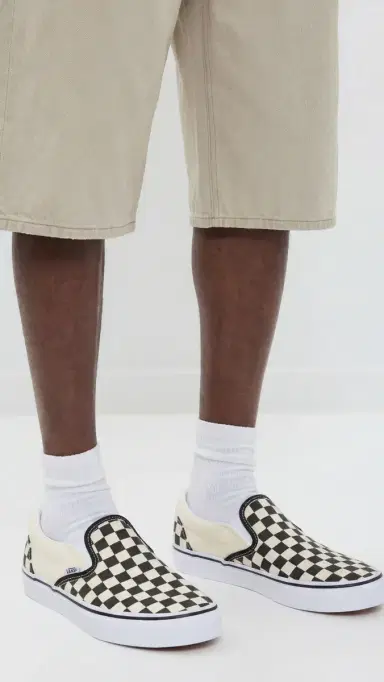 Vans Slip On Unisex Sneakers | Thumbnail 4 Vans Slip On Unisex Sneakers | Thumbnail 4