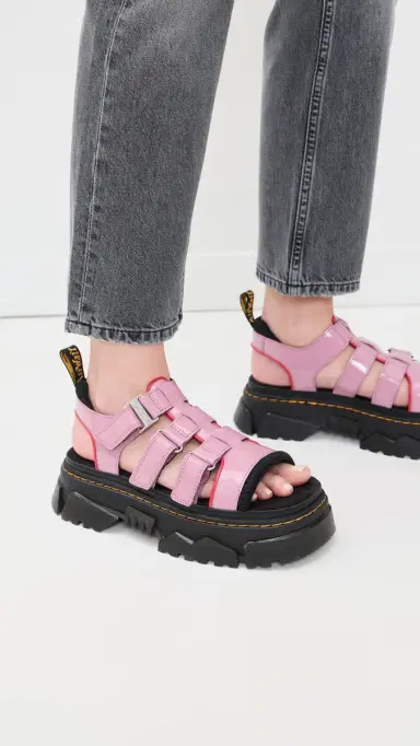 Dr. Martens Mattison Sandals Dusty Rose Soft Patent 5 | Thumbnail 3 Dr. Martens Mattison Sandals Dusty Rose Soft Patent 5 | Thumbnail 3