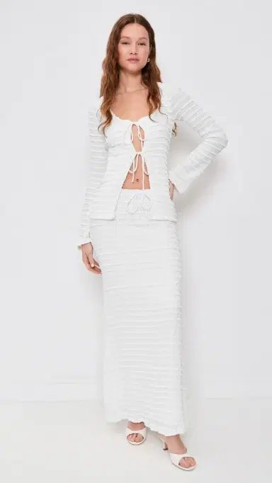SEVEN WONDERS Adalee Ruffle Texture Top White | Thumbnail 5