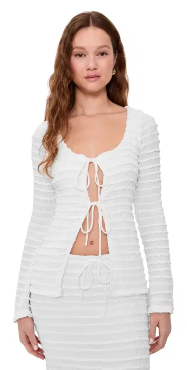 SEVEN WONDERS Adalee Ruffle Texture Top White | Thumbnail 1