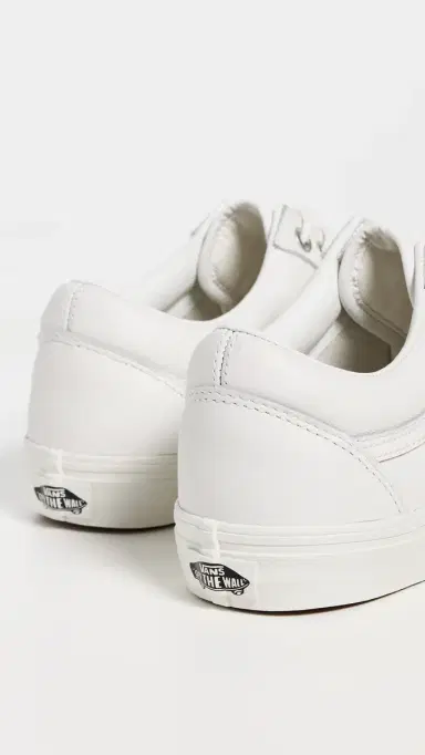 Vans Old Skool Sneakers | Thumbnail 3