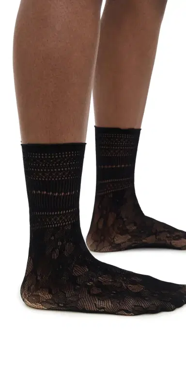 Stems Peony Lace Crew Socks Black One Size | Thumbnail 1