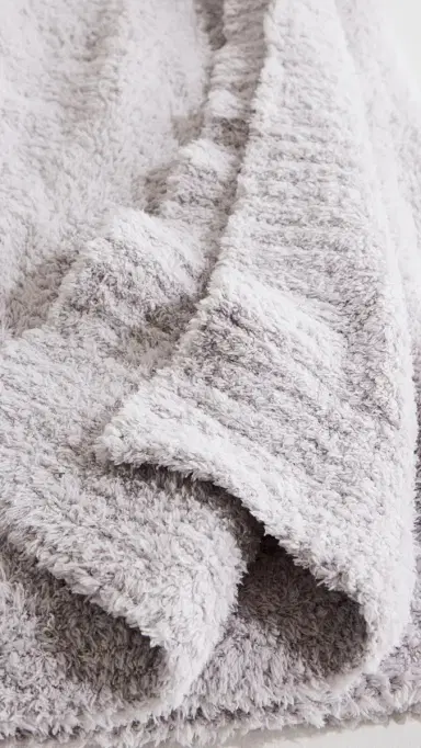 Barefoot Dreams CozyChic Throw | Thumbnail 4