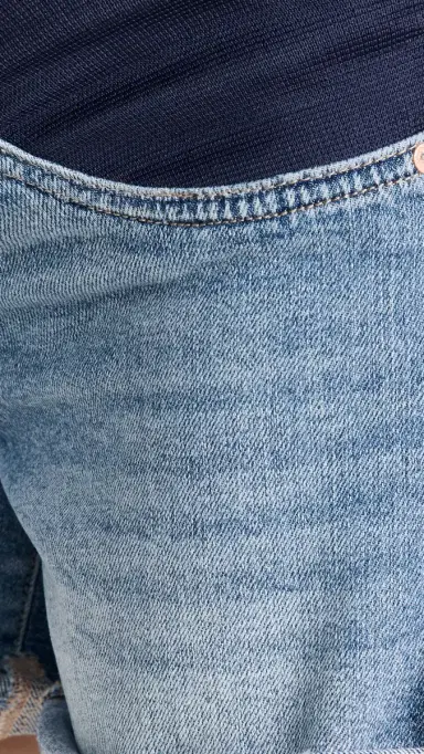 DL1961 Zoie Shorts Maternity: Relaxed 4.5 Lt. Springdale Rolled 24 | Thumbnail 6