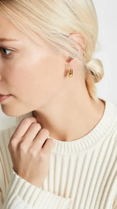 AGMES Small Dahlia Hoops Gold Vermeil One Size | Thumbnail 3