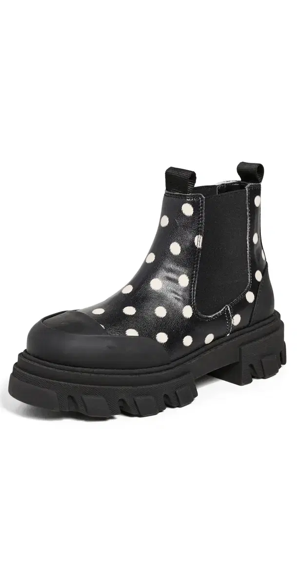 Cleated Low Chelsea Boots In Printed Pelinova Black